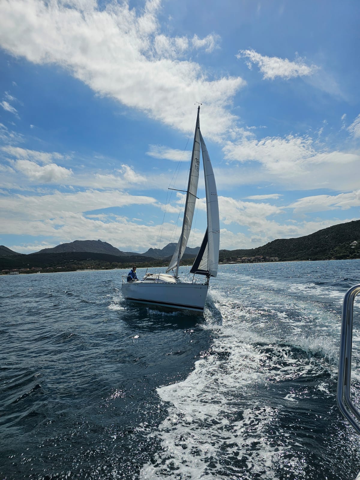 Learn to Sail: Keelboat First 23.5 Course from Marinella Beach — photo 3